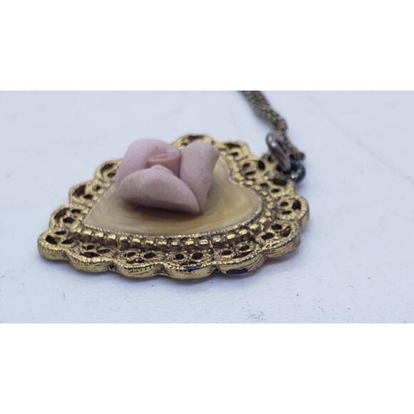 Vintage Heart Necklace Pink Porcelain Rose Gold Plated Filigree Artisan Handmade - Picture 7 of 12